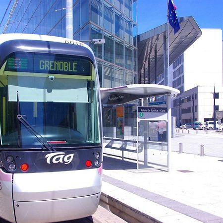 Rent4Night Grenoble Europole Lejlighed Eksteriør billede