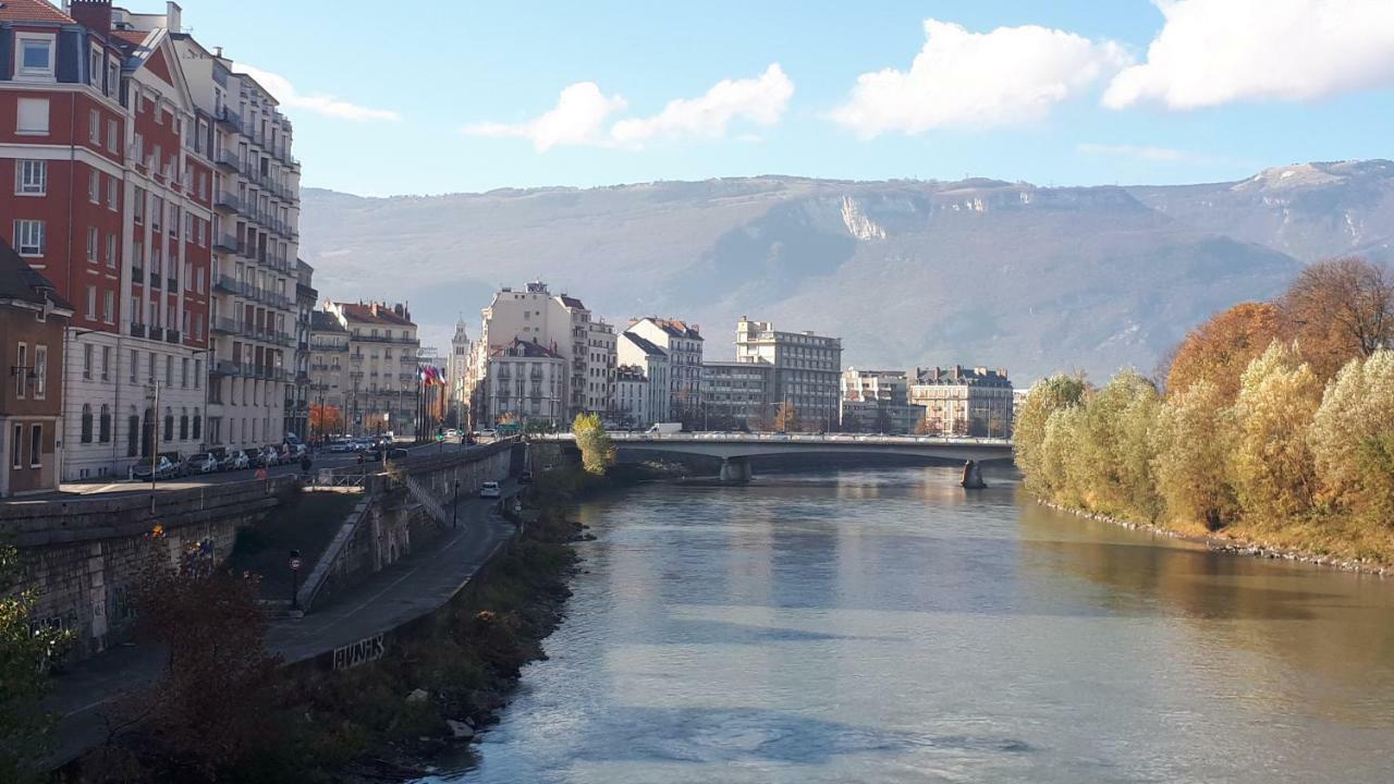 Rent4Night Grenoble Europole Lejlighed Eksteriør billede